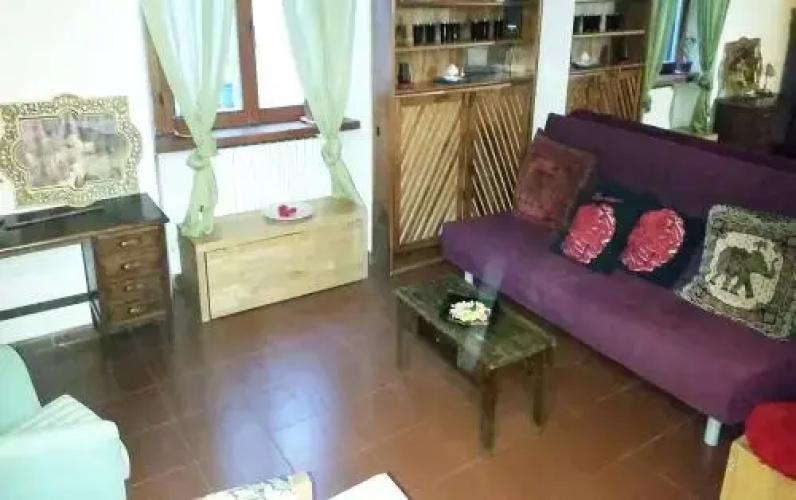 Carola House