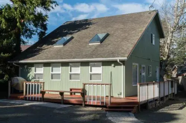 Domo Beach House