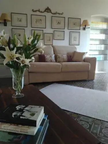 La Maison De Beauvoir