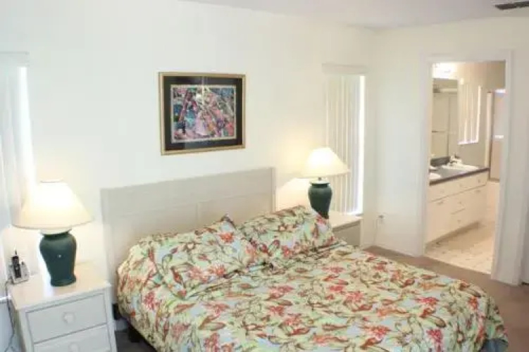 North Foxrun 1398 - 4 Br Villa