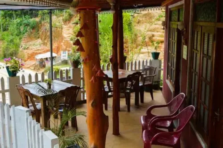 Rustle Hill Home Stay-Ella