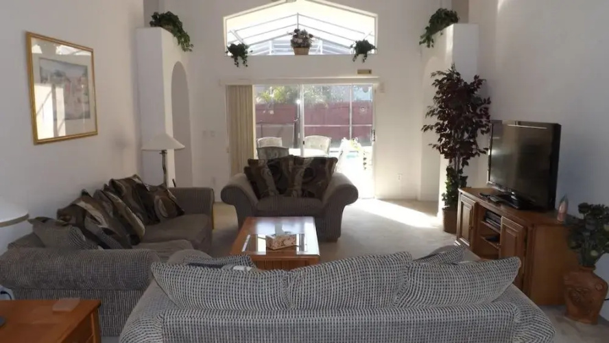 Ov3689 - Indian Point - 4 Bed 2 Baths Villa