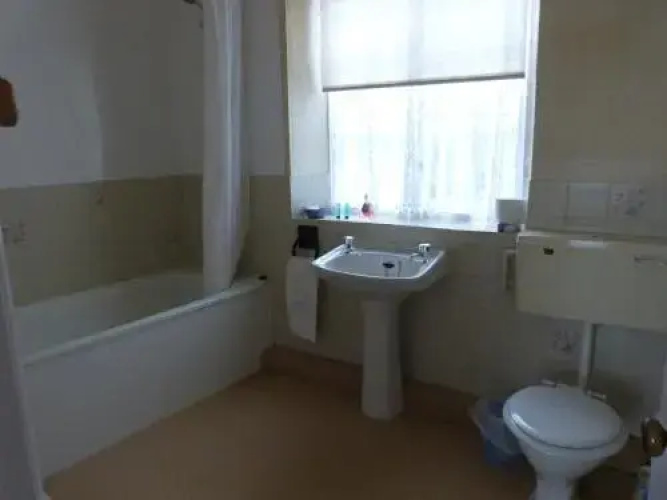 The White Cottage