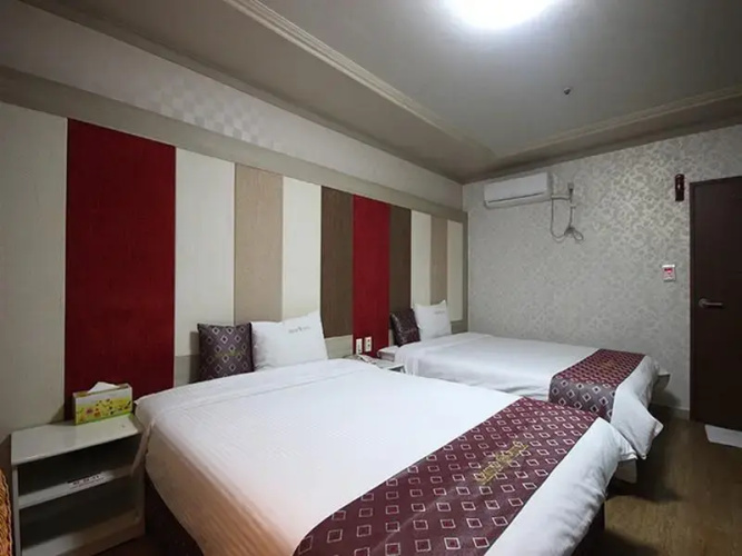 NS Hotel