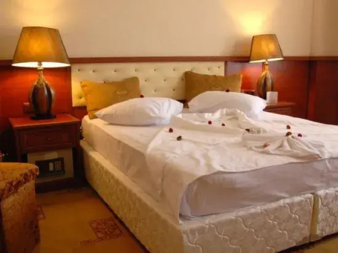Grand Estel Hotel