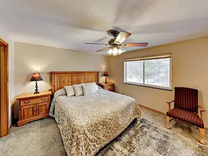 Se Teakwood - 3 Br Home