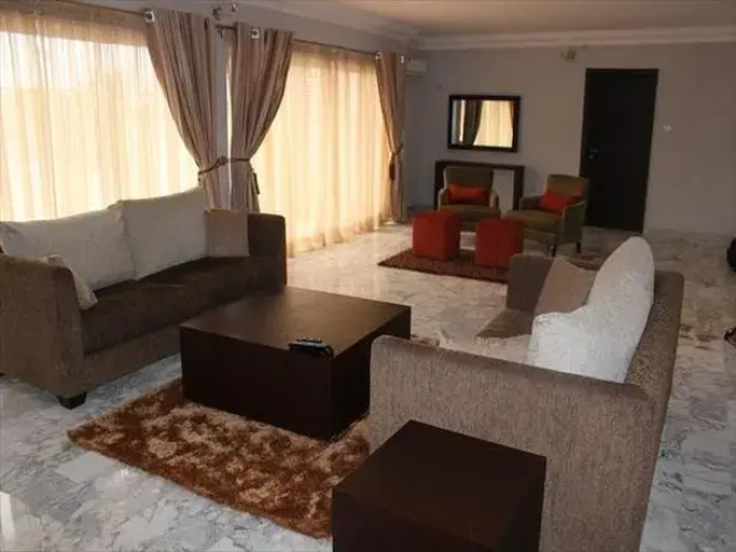 Amara Suites Anike Court