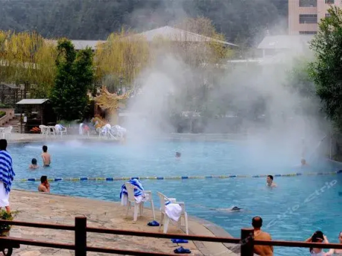 Relong Hot Spring Resort