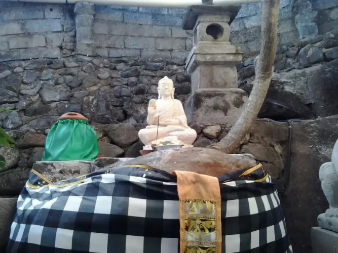 Sandhy Buddha Bugalows
