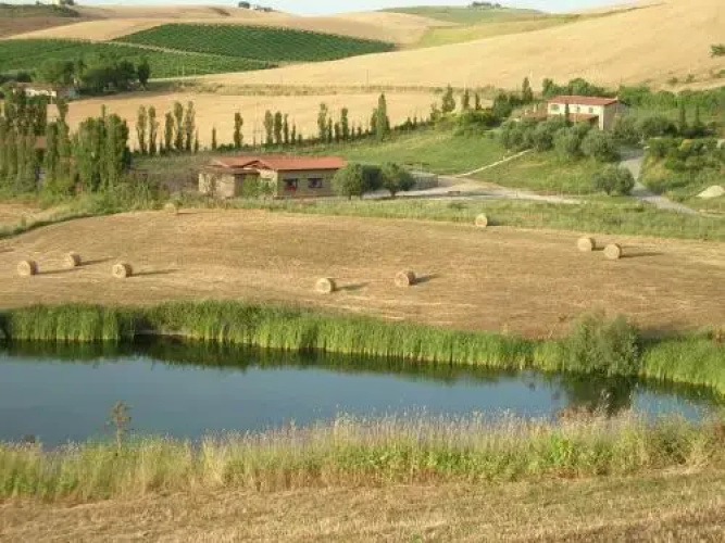 Casale Farnesiana B&B