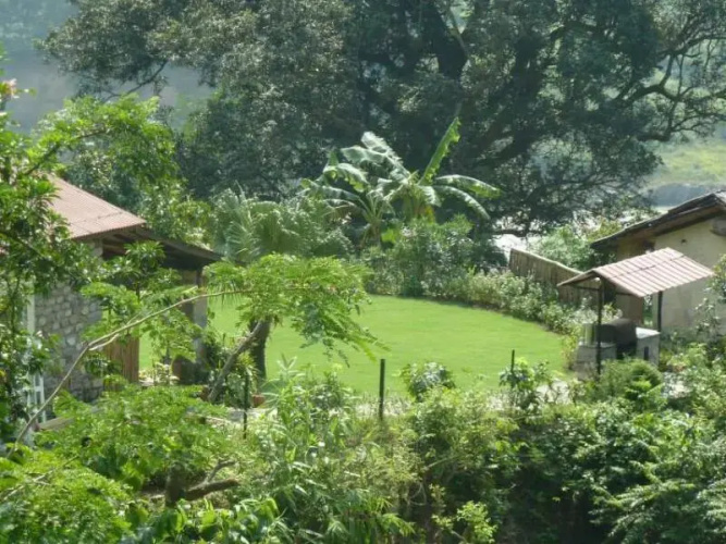 Summit River Lodge
