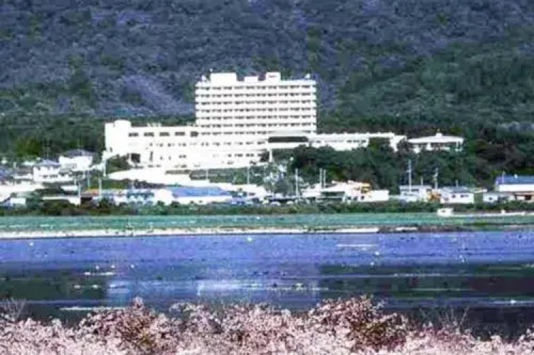 Ryotsu Yamaki Hotel