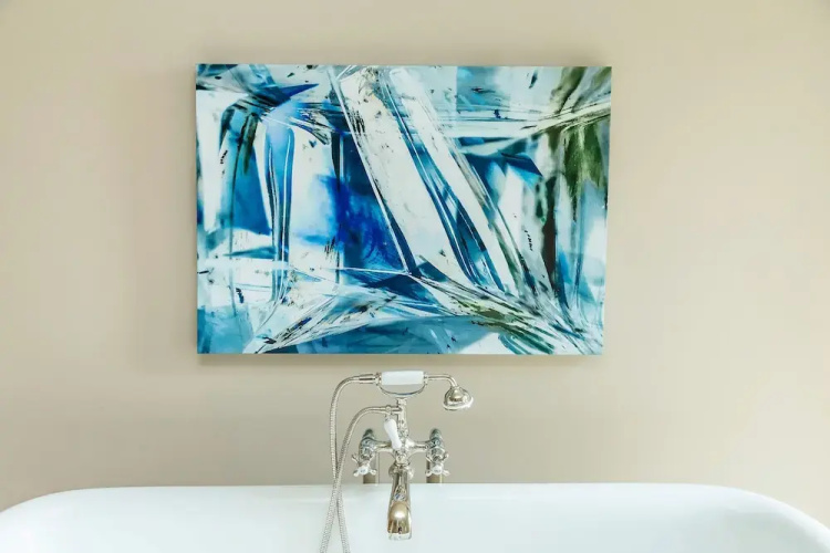 Compass Rose Suites