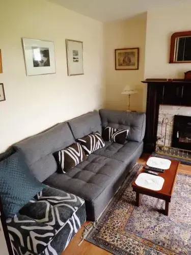 Helensville House