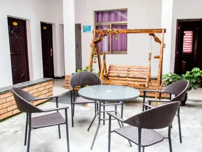Xitang Jiangnan Chunlinhe Garden Hostel