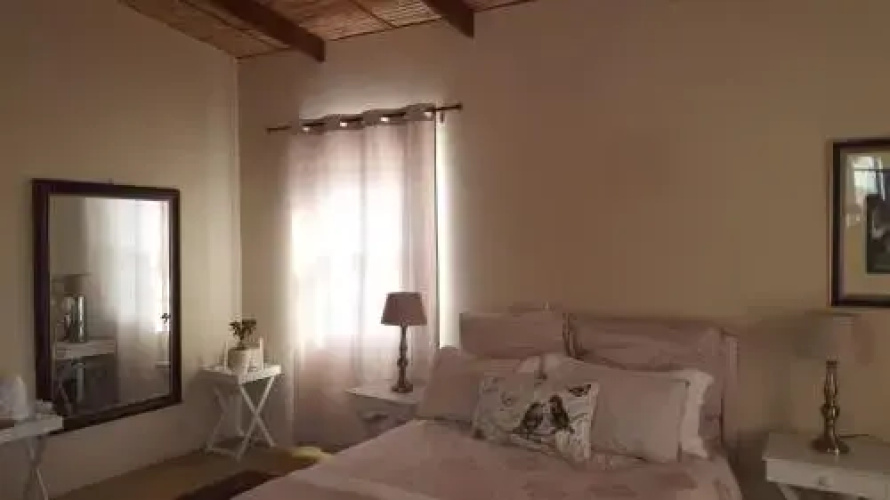 Karoo Robin B & B