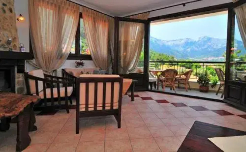 Hotel Hera