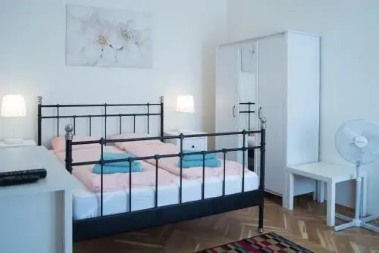 Friendly home in the center