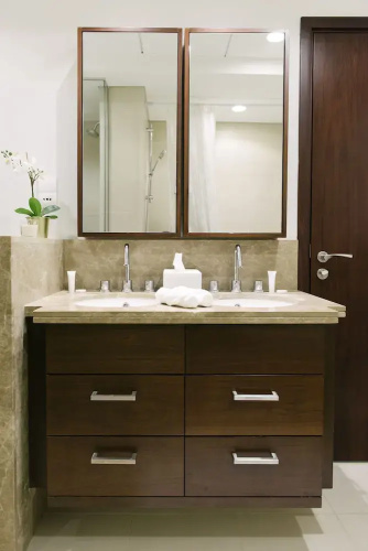 Faraway Homes - 29 Boulevard Luxury