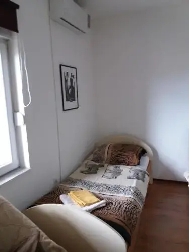Apartman Carine