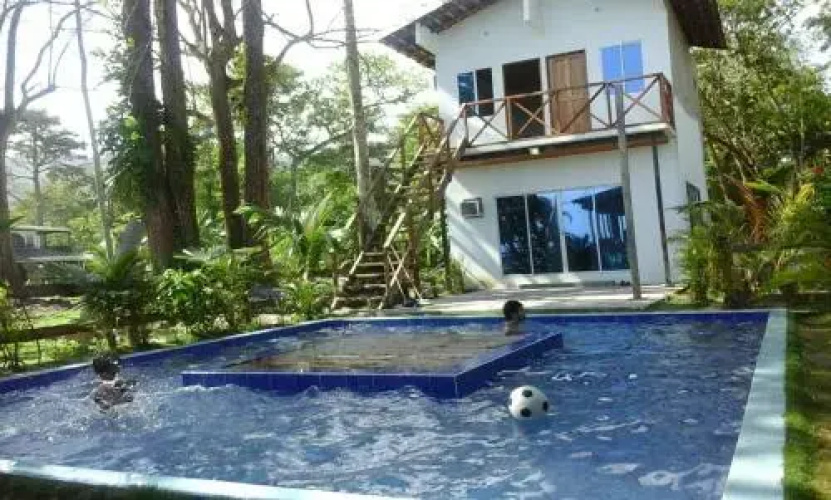 Hilltop Capurgana