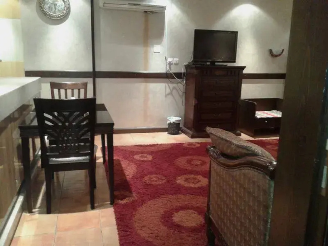 Royal Tower Furnished Suites