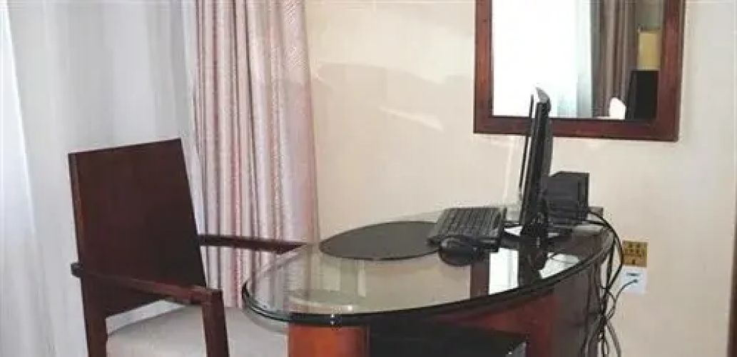 Yingkou Guomao Hotel