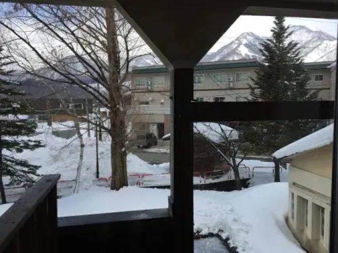Tsugaike Ski House