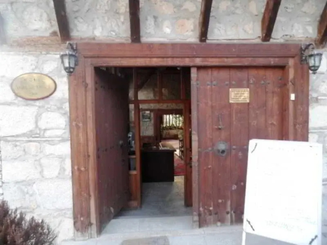 Asmazlar Bağ Evi