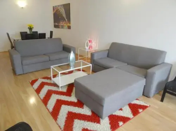 Roomerang at Excelsior Circa 7