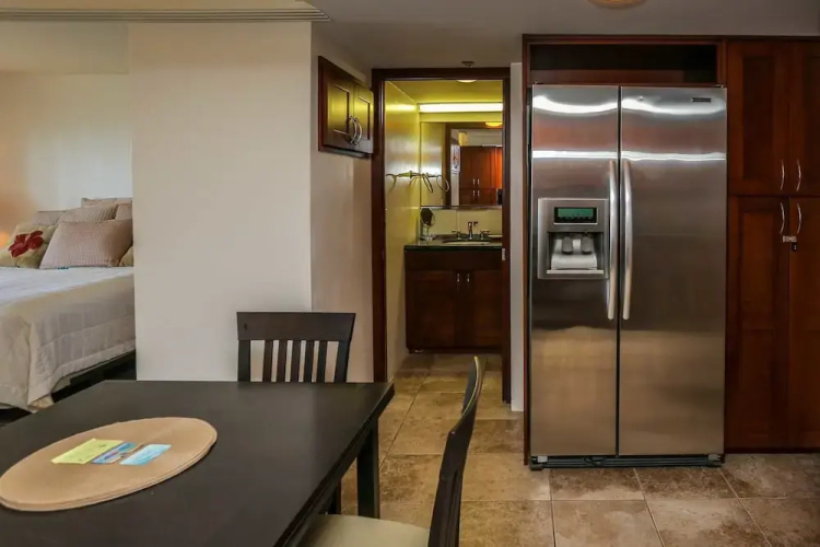 Ilikai 1308 - Studio Condo