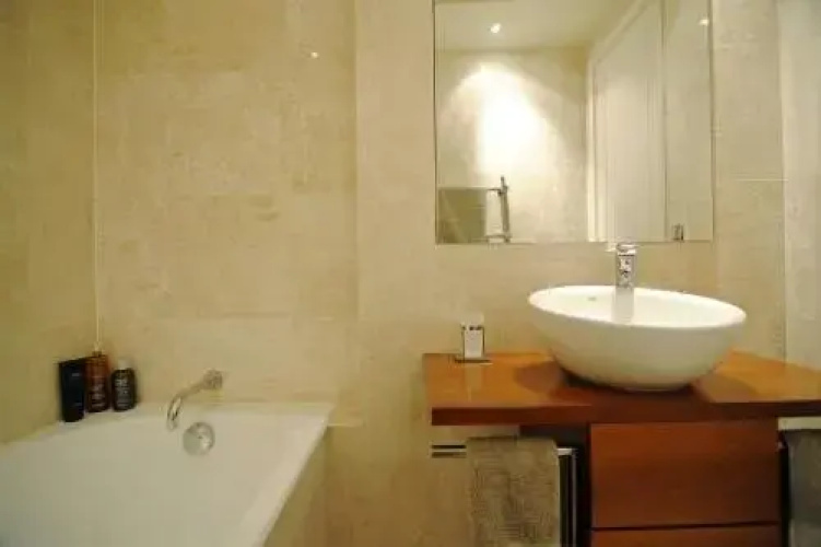 Champs Elysees Homestay