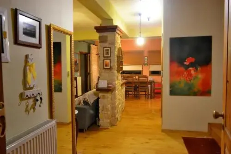Makis & Dimitra House