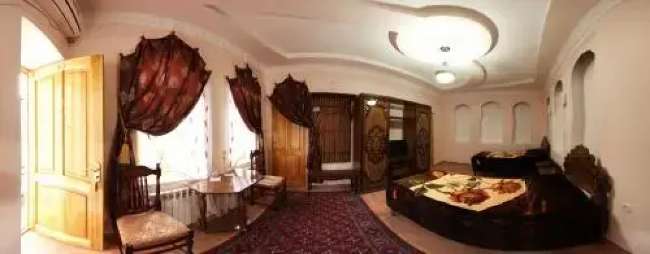 New Moon Hotel