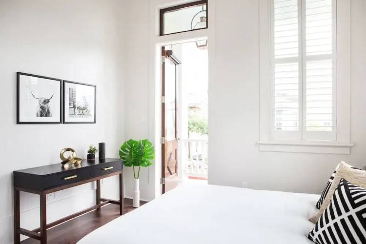Hip 2BR in Lower Garden District by Sonder