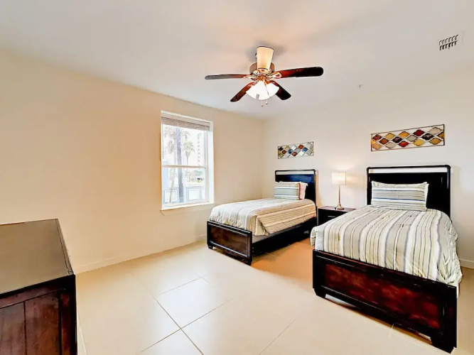 128 E. Amberjack Condo Unit 4