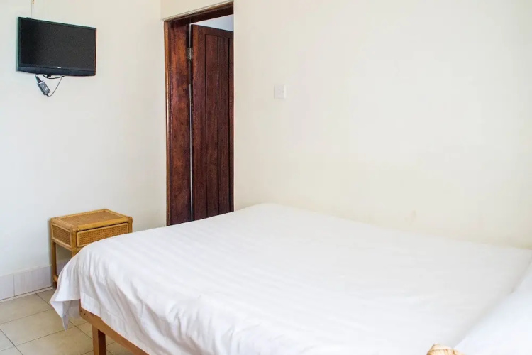 Rukungiri Inn