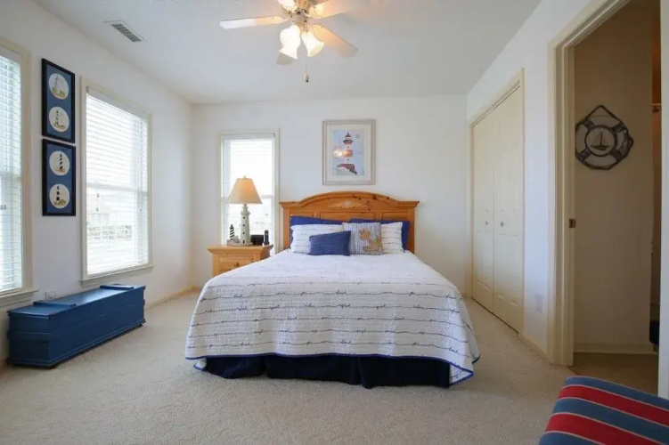 Libby's Lookout 4 Bedroom Home by RedAwning
