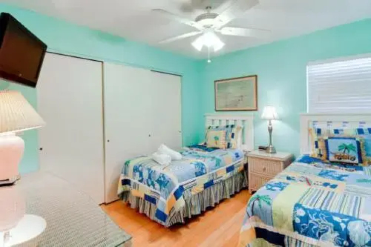 Sunset Beach 106