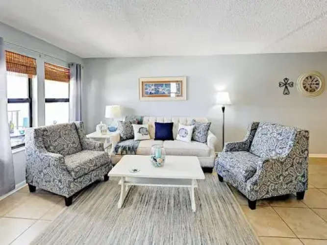 427 E Beach Blvd Condo Unit 462