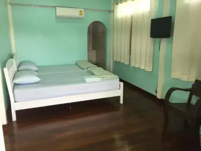 Baan Songsri