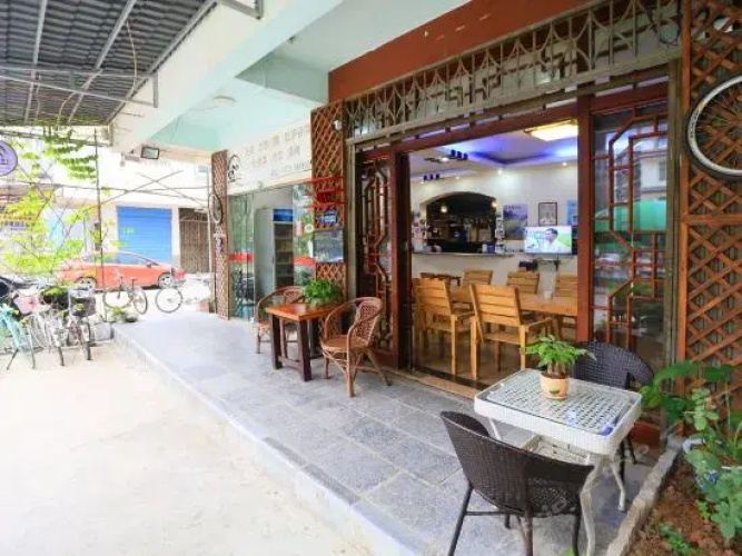 Yi Shui Ge Theme Hotel Yangshuo