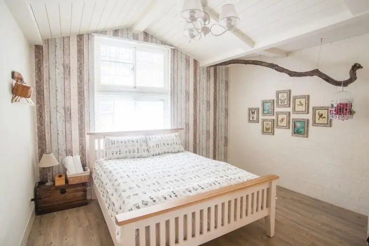 Yimisunlight B&B