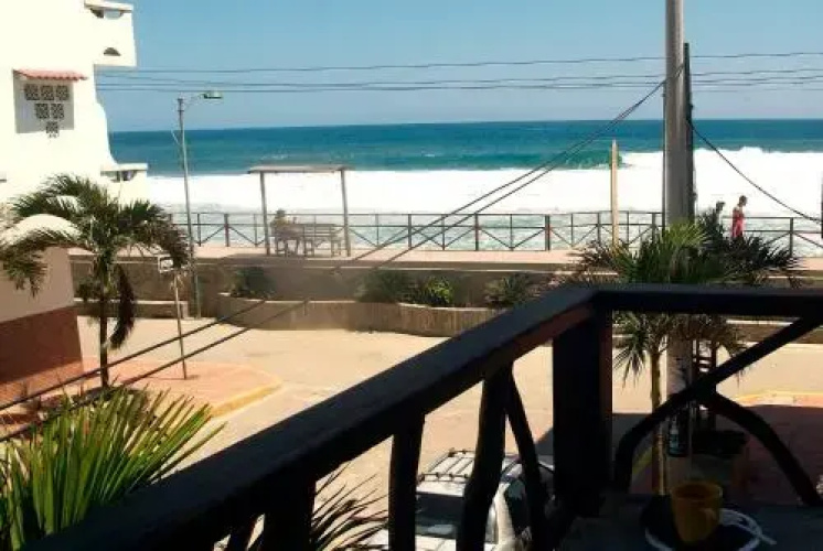 Arrecife Montañita Hostal