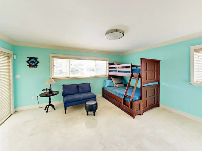 Canal-Side Getaway - 3 Br Home