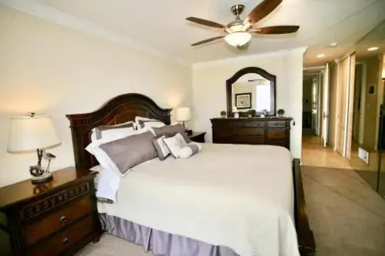 D23 - Oceanfront Paradise - 2 Br Condo