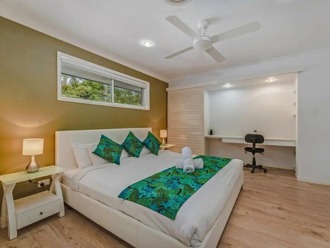 Coolum House, Pet Friendly