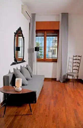 BB Villa Mart
