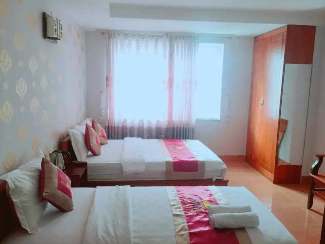 Pearl Beach Hotel