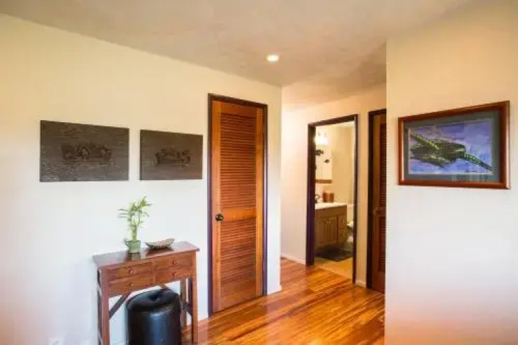 Hale Kahanalu 4